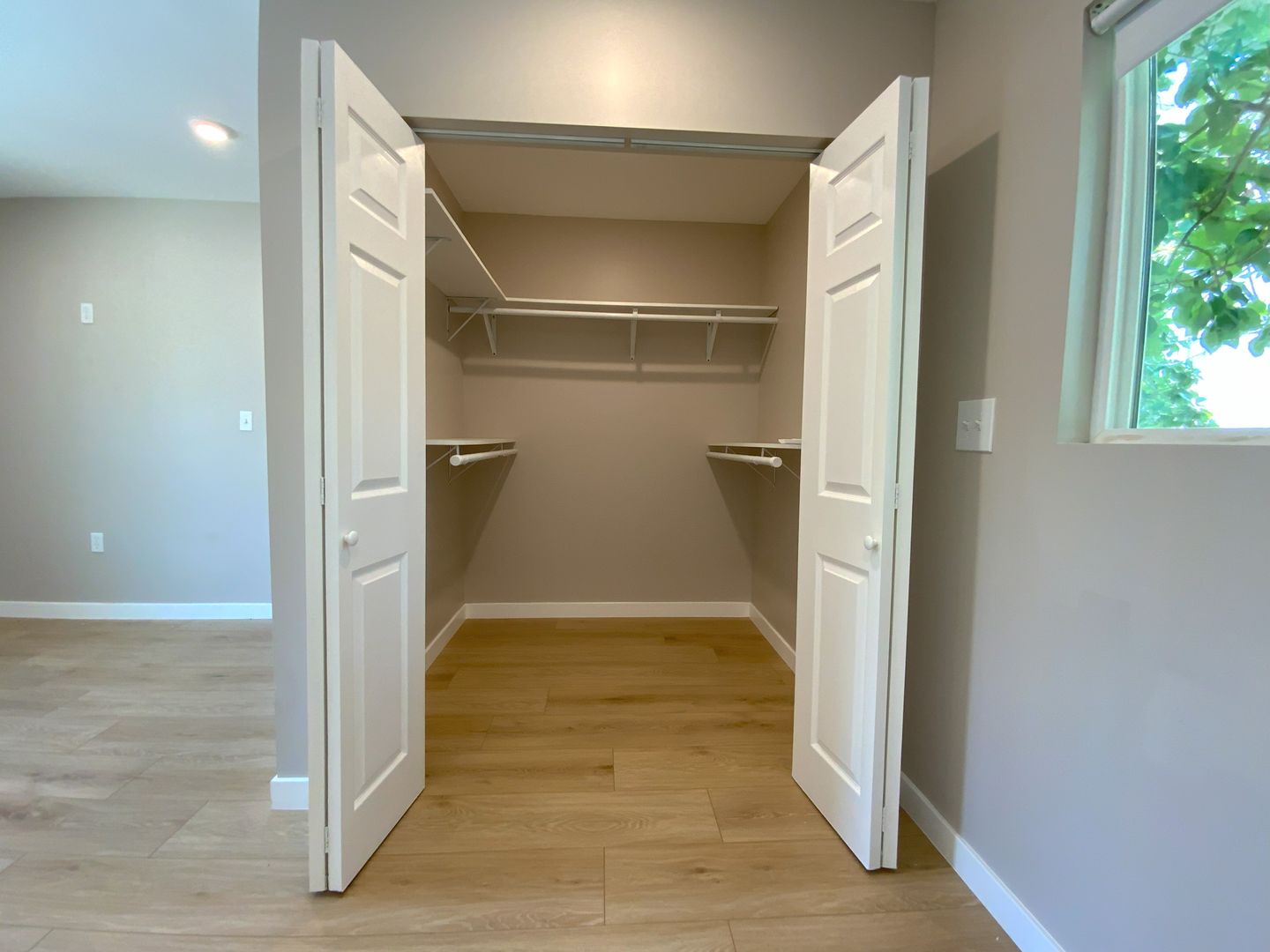 320 1/2 Myrtle Street - Glendale - California - 1 bed, 1 bath rental property