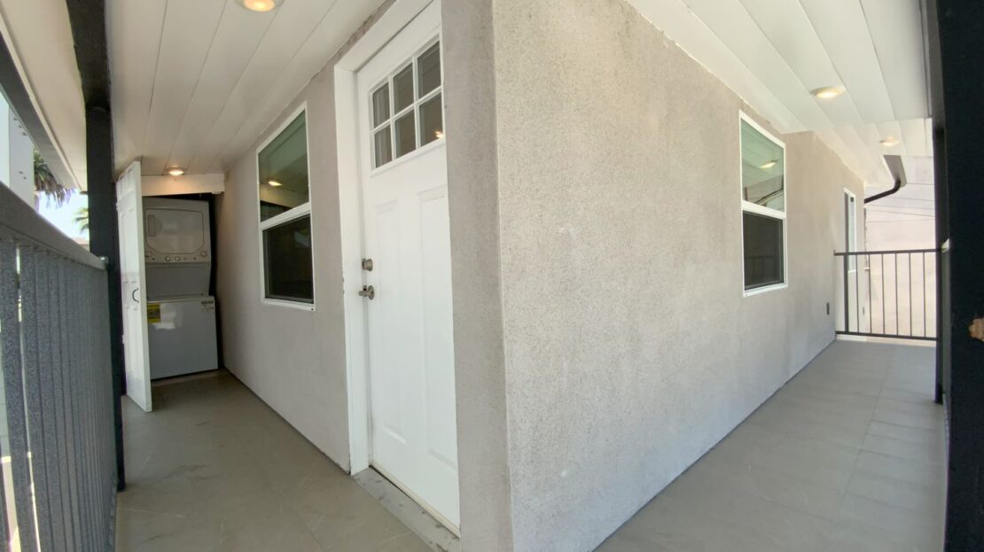 320 1/2 Myrtle Street - Glendale - California - 1 bed, 1 bath rental property