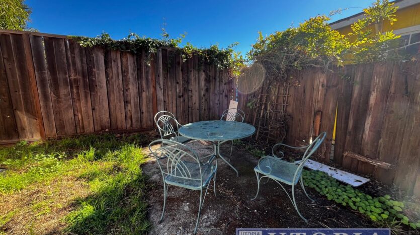 330 Chestnut Street - Santa Cruz - California - 3 bed, 1 bath rental property