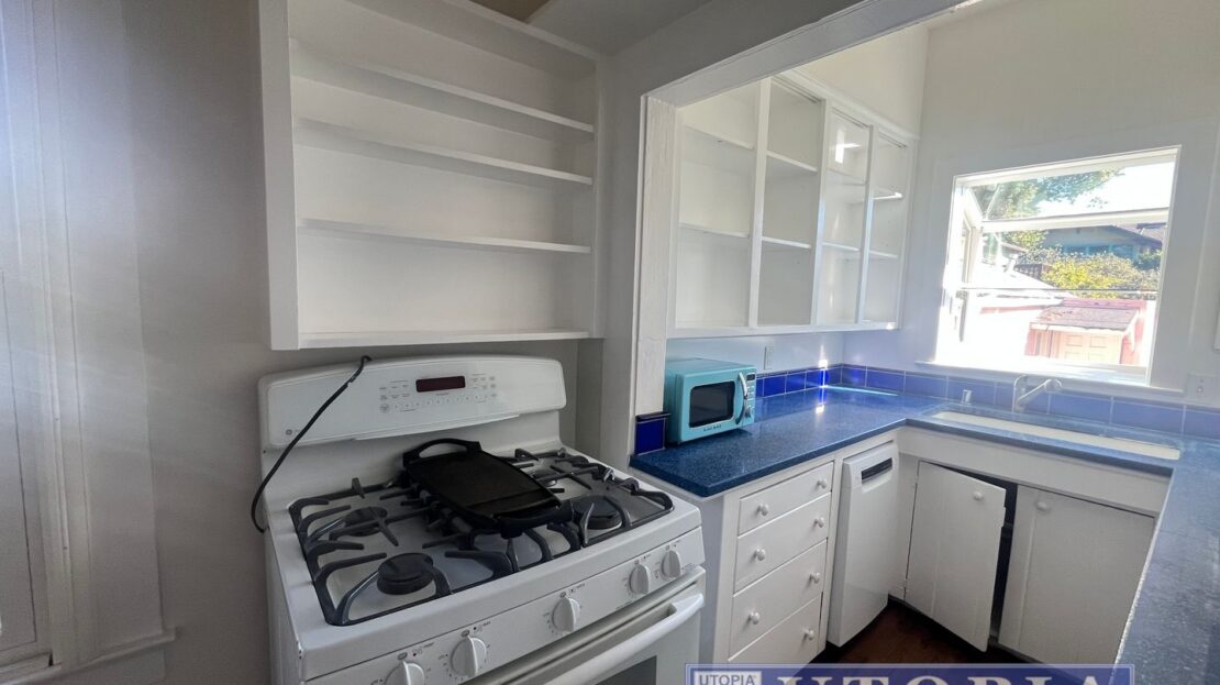 330 Chestnut Street - Santa Cruz - California - 3 bed, 1 bath rental property