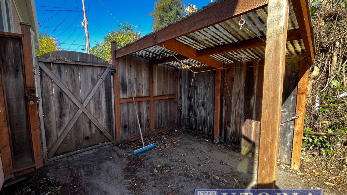 330 Chestnut Street - Santa Cruz - California - 3 bed, 1 bath rental property