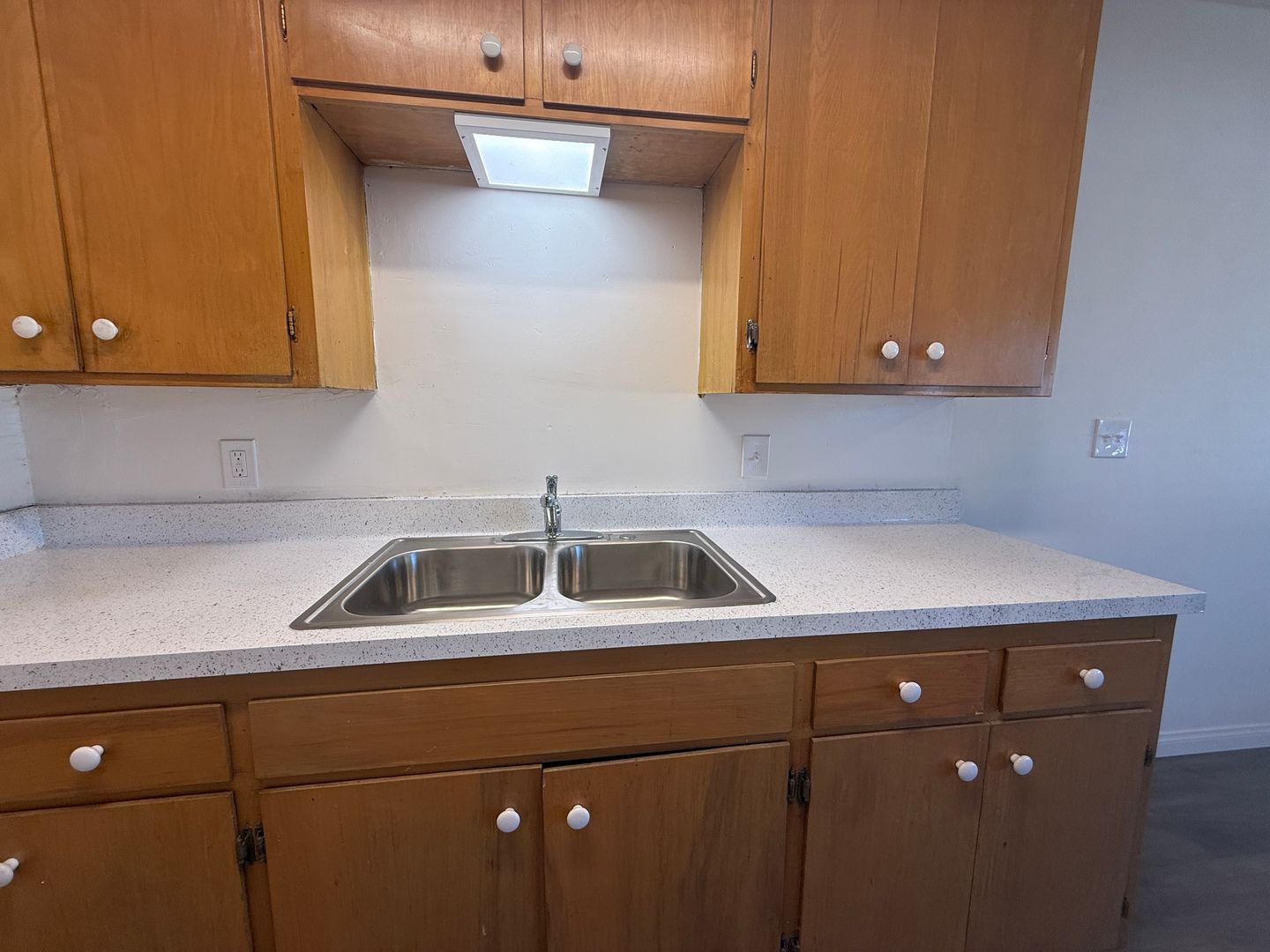 336 Claydelle Avenue - Unit 03 - El Cajon - California - 1 bed, 1 bath rental property