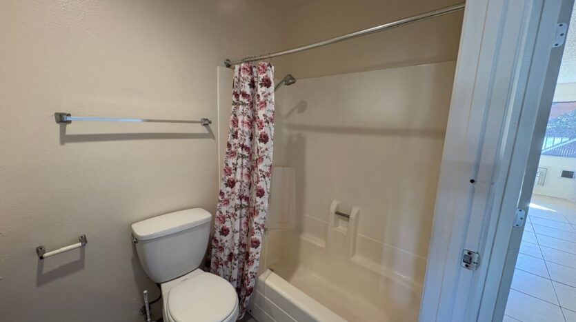 3404 Helix St - Spring Valley - California - 1 bed, 1 bath rental property