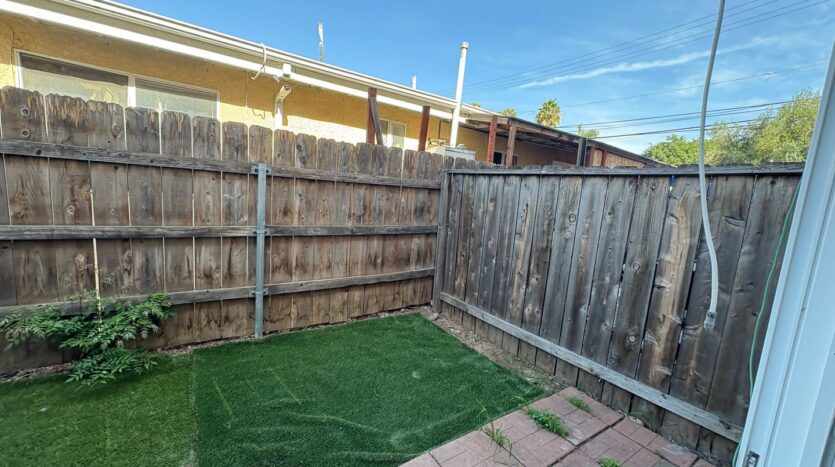 3404 Helix St - Spring Valley - California - 1 bed, 1 bath rental property