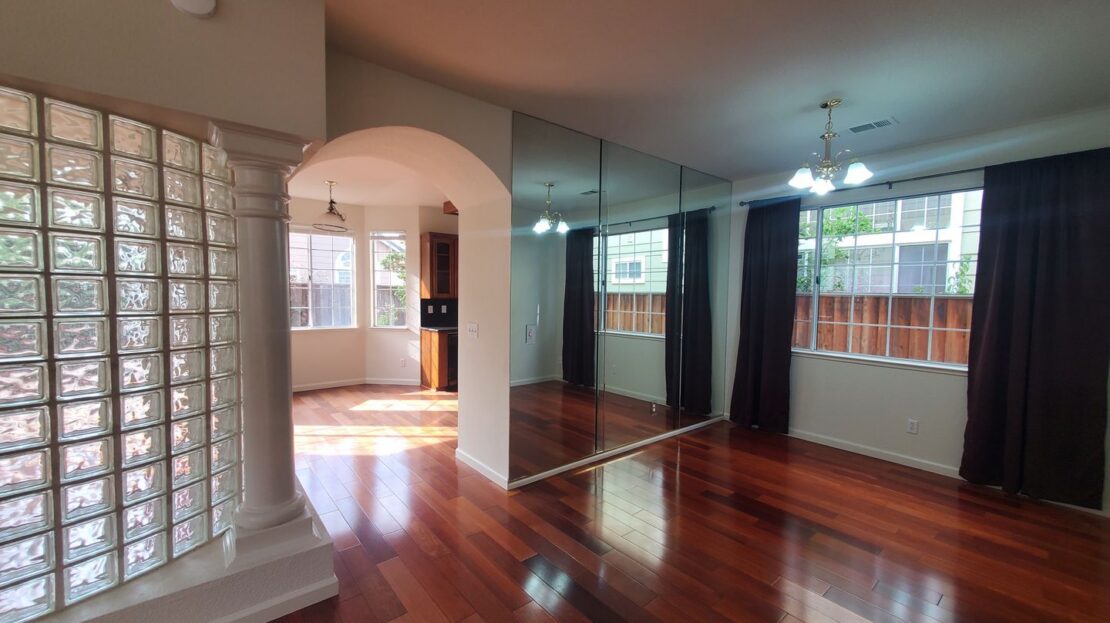 34189 Donahue Terr - Fremont - California - 4 bed, 2.5 bath rental property