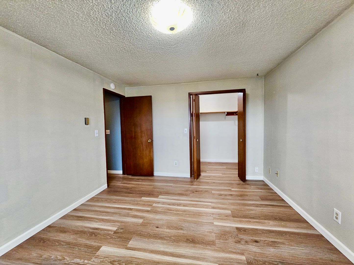 3432 Hoyt Ave Unit 3 - Everett - Washington - 2 bed, 1 bath rental property
