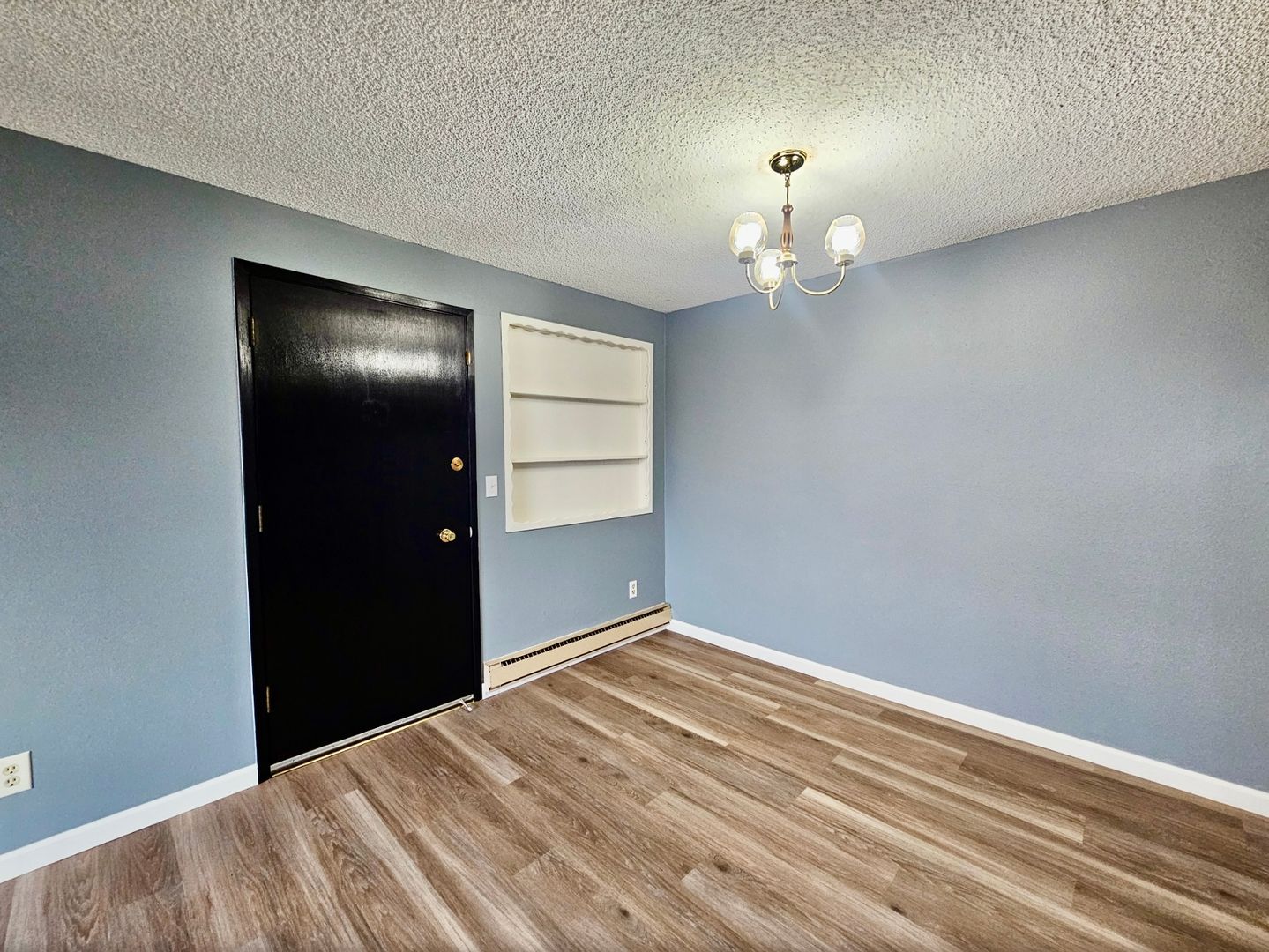 3432 Hoyt Ave Unit 3 - Everett - Washington - 2 bed, 1 bath rental property
