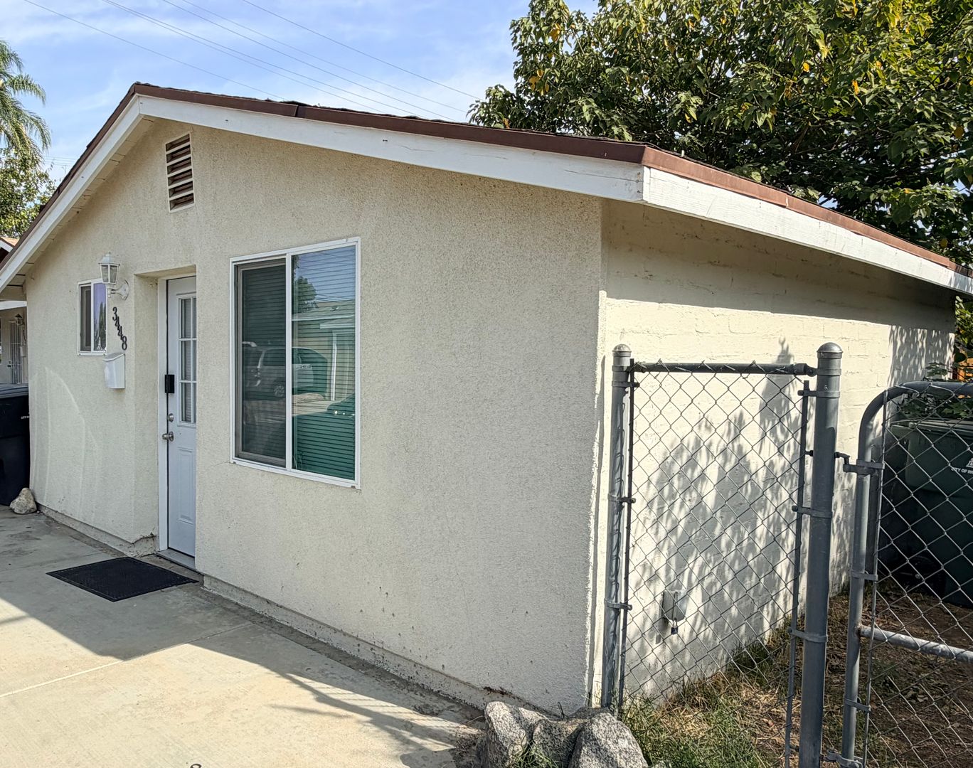 3448 Russel Street - Riverside - California - 1 bed, 1 bath rental property