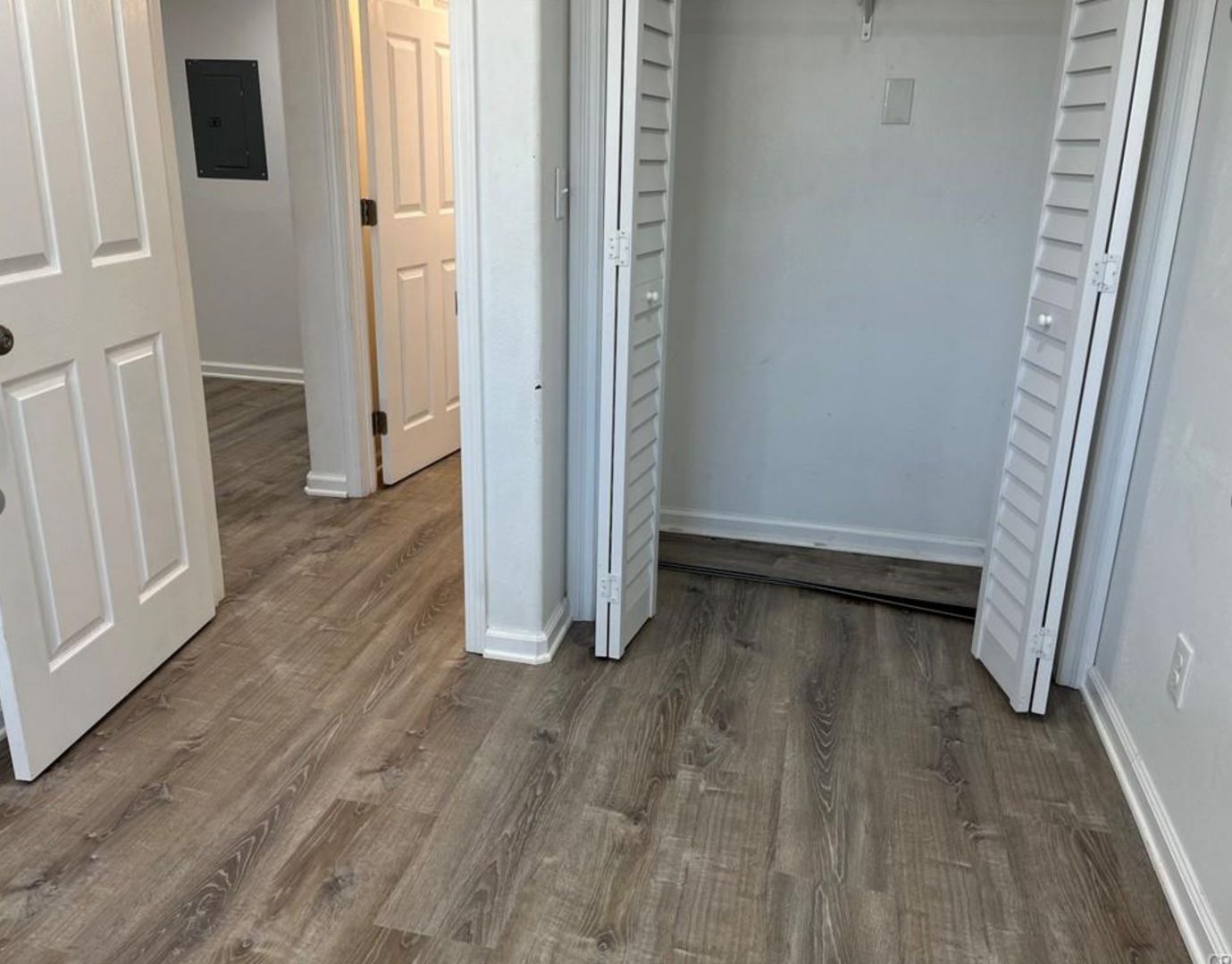 3448 Russel Street - Riverside - California - 1 bed, 1 bath rental property