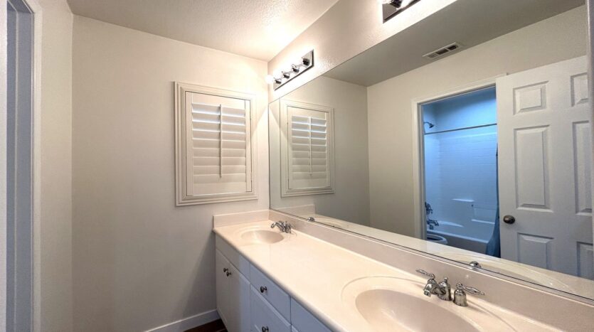 35291 Trevino Trl - Beaumont - California - 5 bed, 2.5 bath rental property