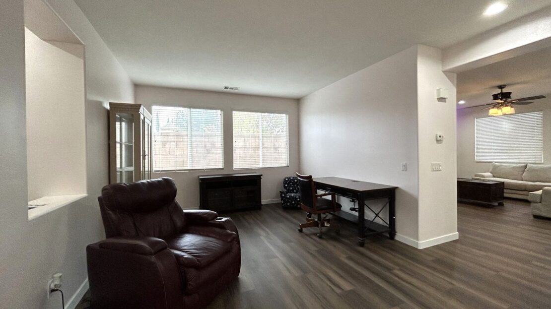 35291 Trevino Trl - Beaumont - California - 5 bed, 2.5 bath rental property