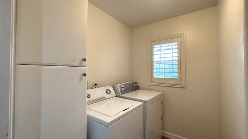 35291 Trevino Trl - Beaumont - California - 5 bed, 2.5 bath rental property