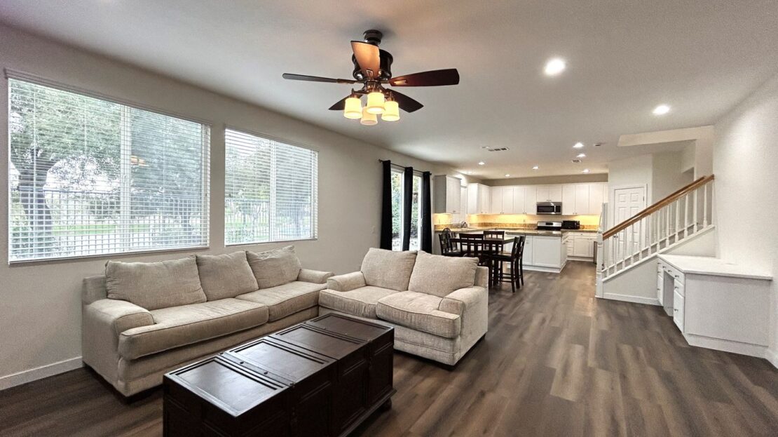 35291 Trevino Trl - Beaumont - California - 5 bed, 2.5 bath rental property