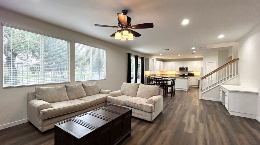 35291 Trevino Trl - Beaumont - California - 5 bed, 2.5 bath rental property