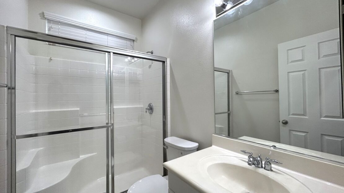 35291 Trevino Trl - Beaumont - California - 5 bed, 2.5 bath rental property