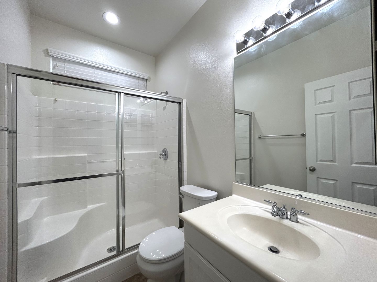 35291 Trevino Trl - Beaumont - California - 5 bed, 2.5 bath rental property