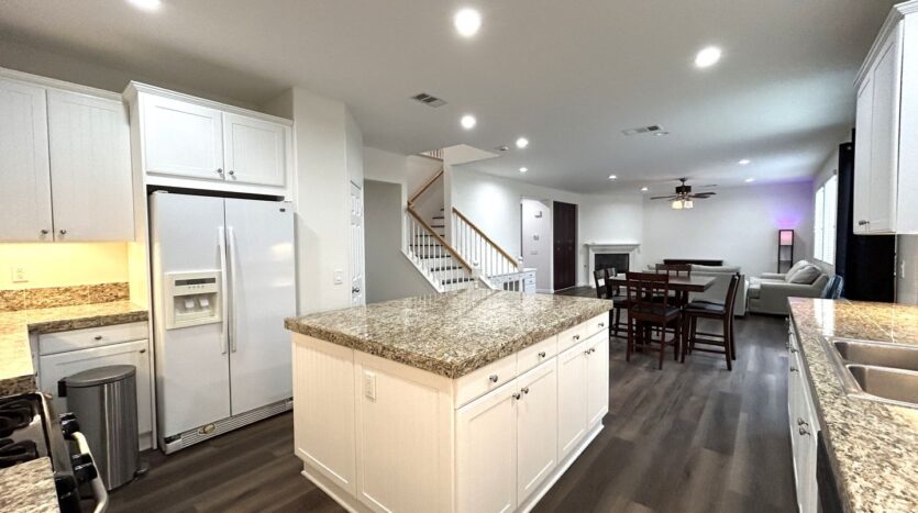 35291 Trevino Trl - Beaumont - California - 5 bed, 2.5 bath rental property