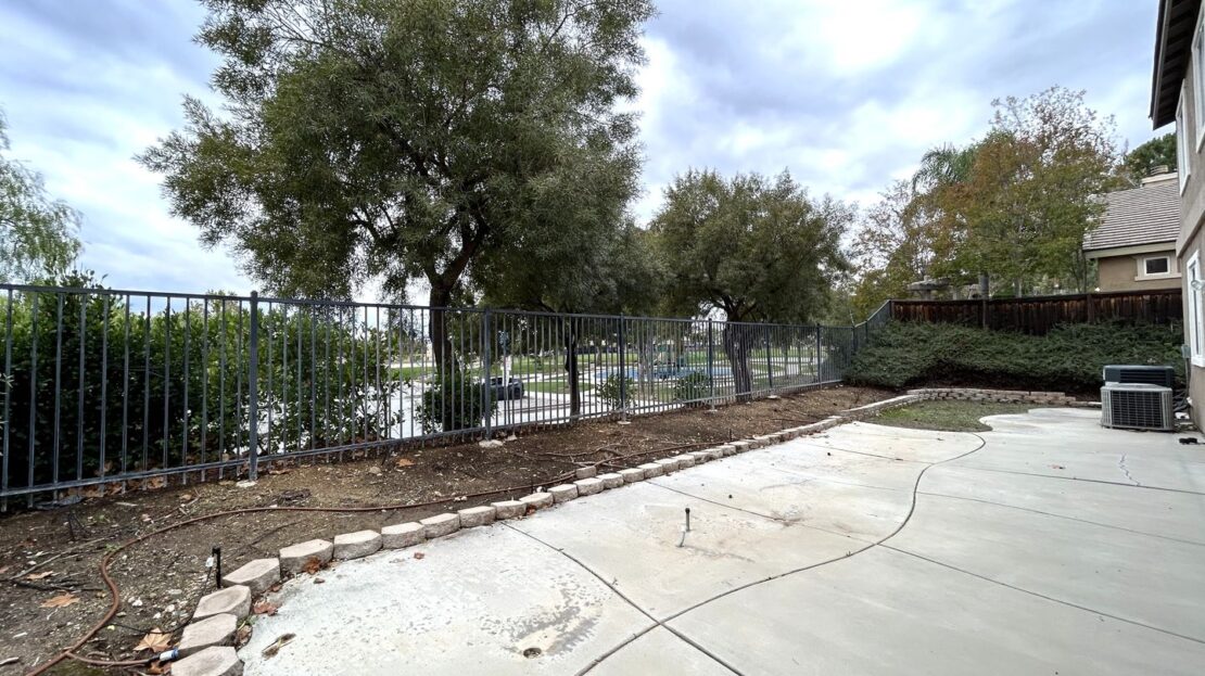 35291 Trevino Trl - Beaumont - California - 5 bed, 2.5 bath rental property