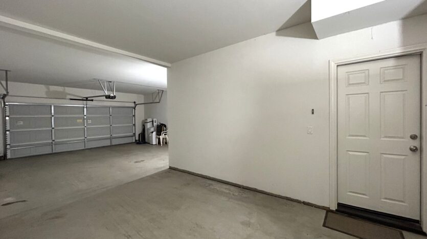 35291 Trevino Trl - Beaumont - California - 5 bed, 2.5 bath rental property