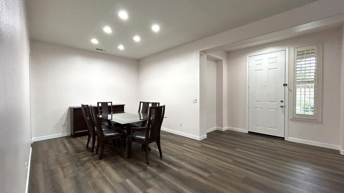 35291 Trevino Trl - Beaumont - California - 5 bed, 2.5 bath rental property