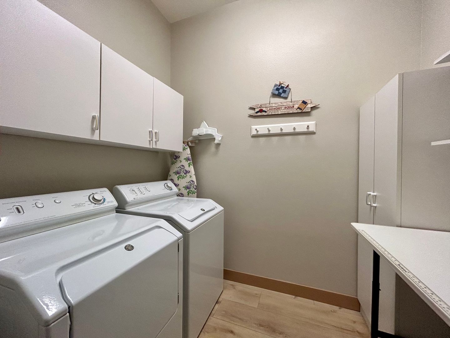 36440 Blue Palm Drive  - Palm Desert - California - 2 bed, 2 bath rental property