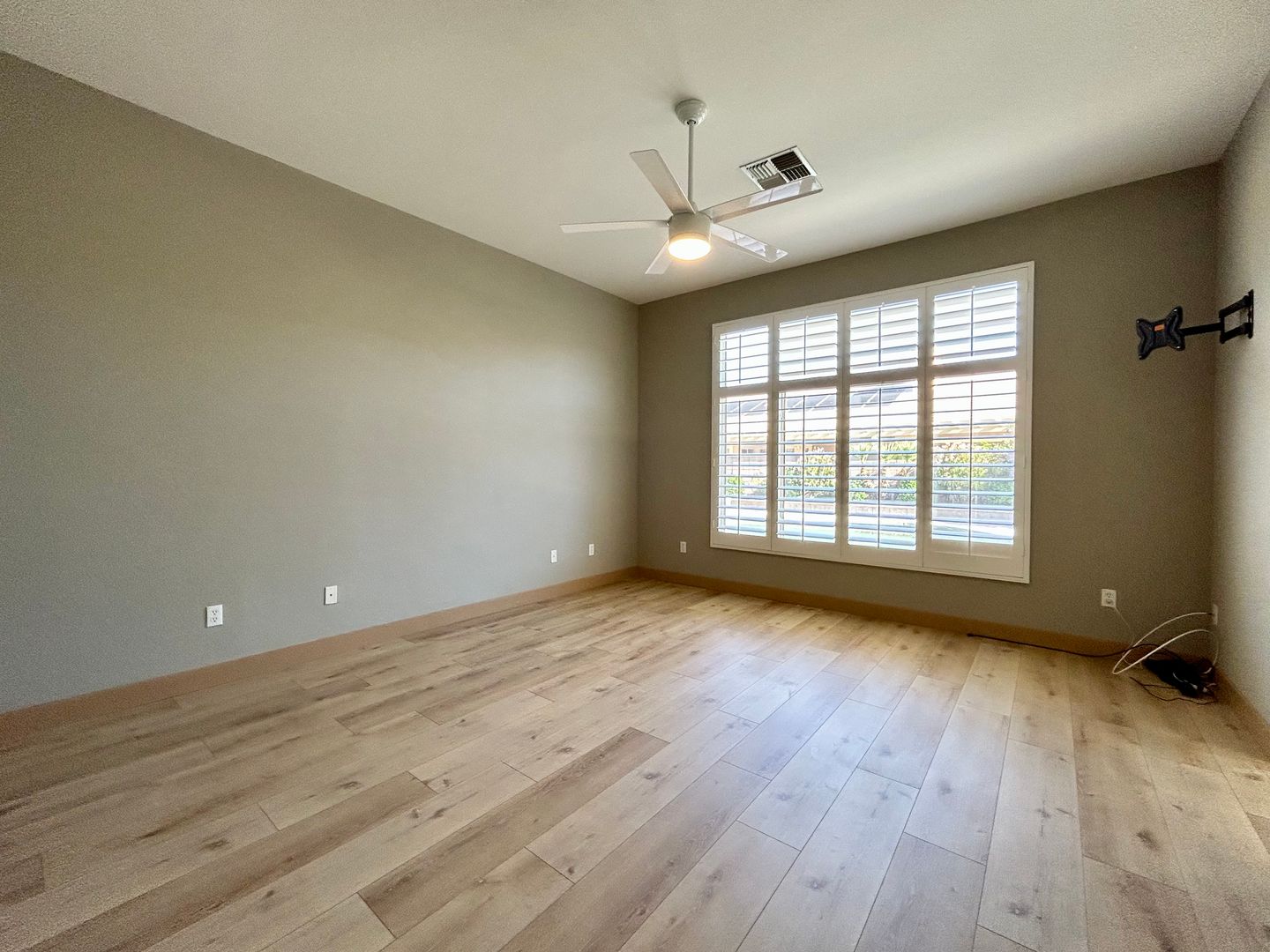 36440 Blue Palm Drive  - Palm Desert - California - 2 bed, 2 bath rental property