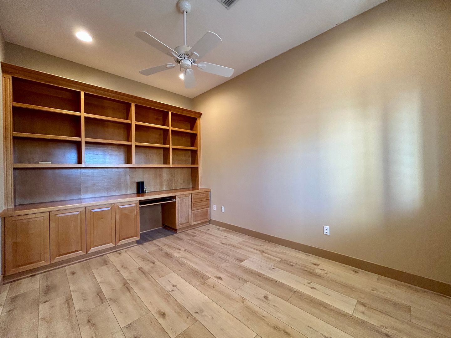 36440 Blue Palm Drive  - Palm Desert - California - 2 bed, 2 bath rental property