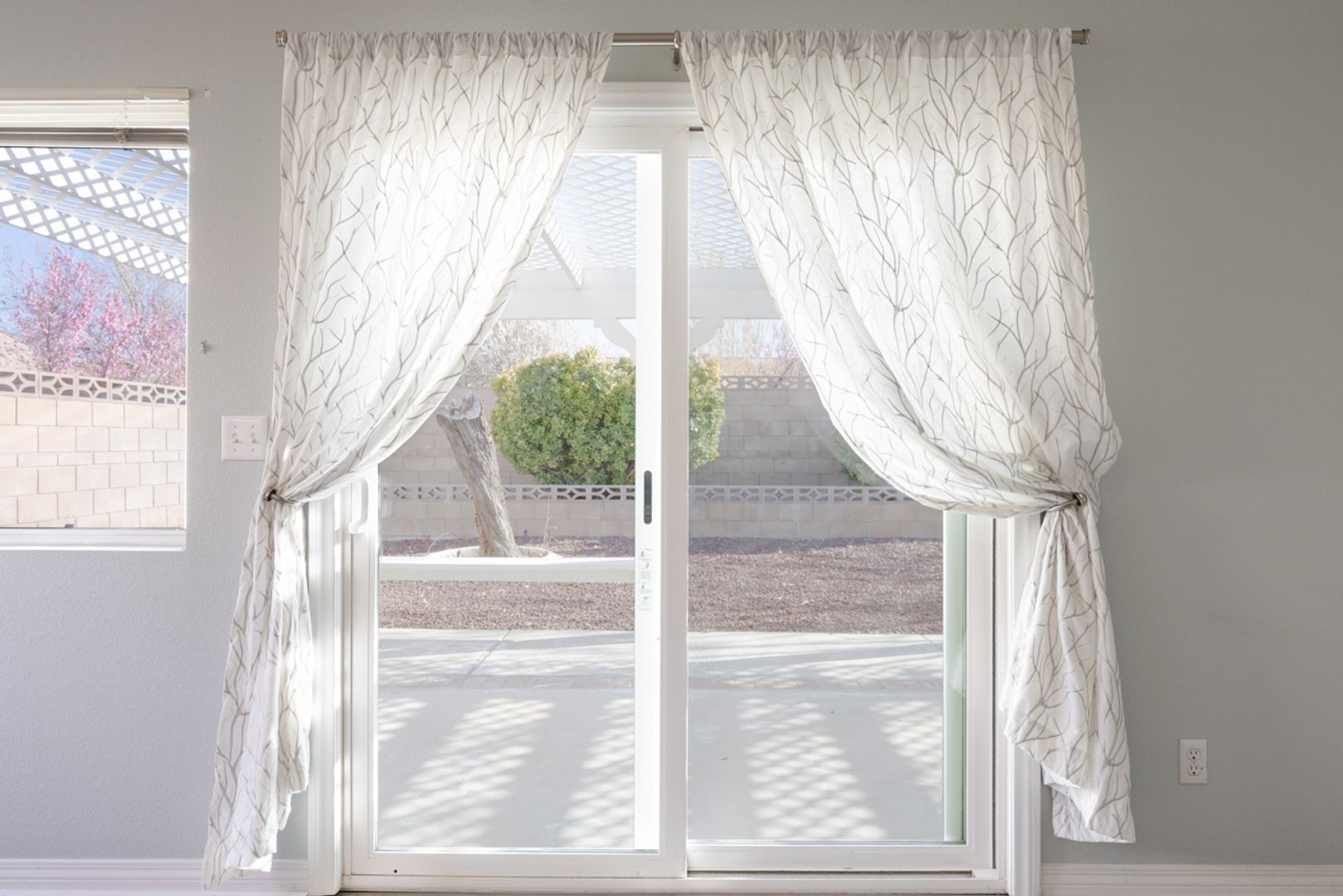 3716 Agave Circle - Lancaster - California - 4 bed, 2 bath rental property