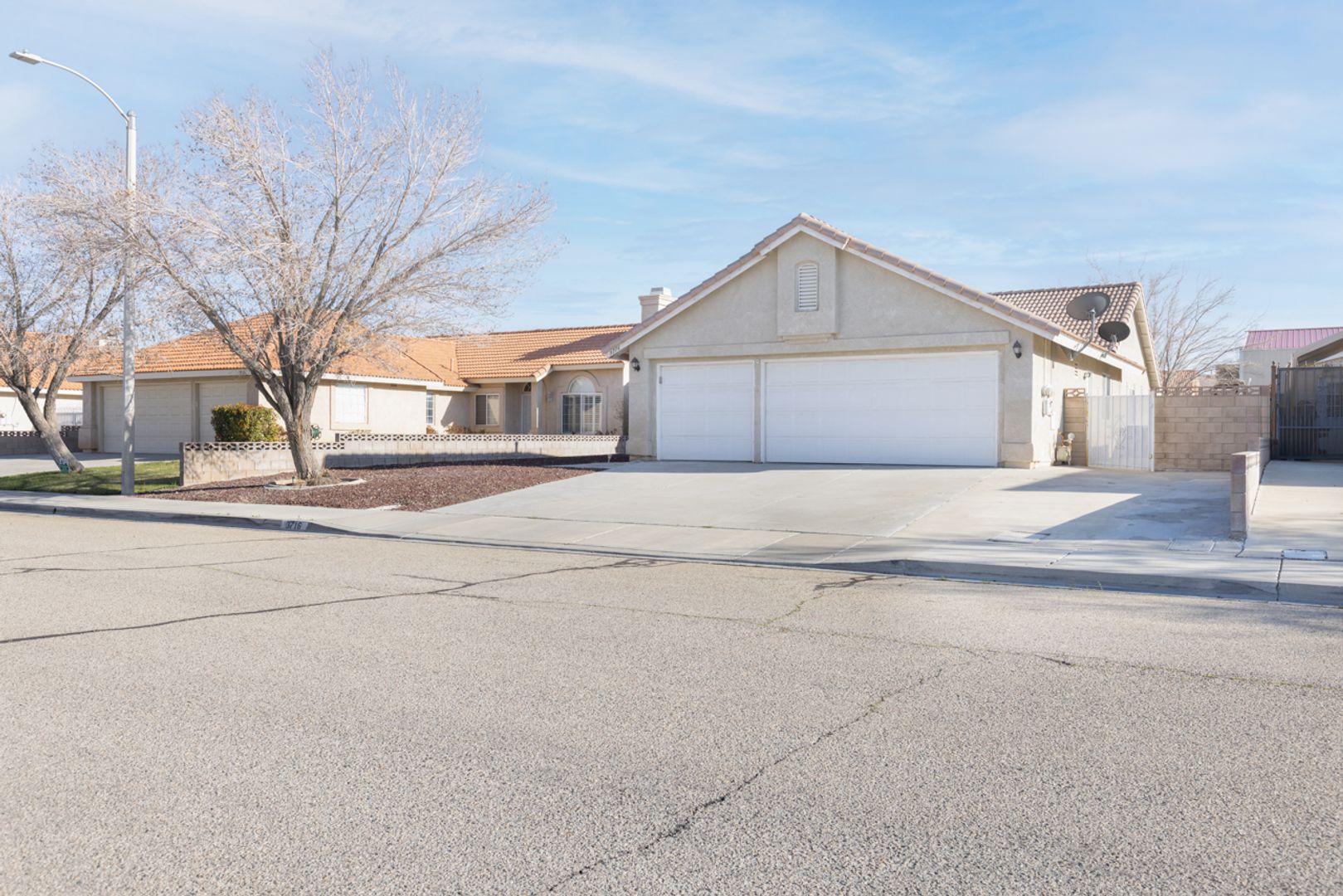 3716 Agave Circle - Lancaster - California - 4 bed, 2 bath rental property