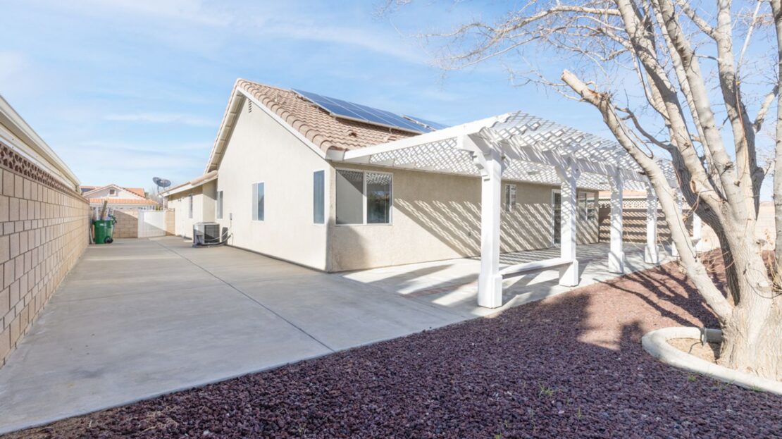 3716 Agave Circle - Lancaster - California - 4 bed, 2 bath rental property