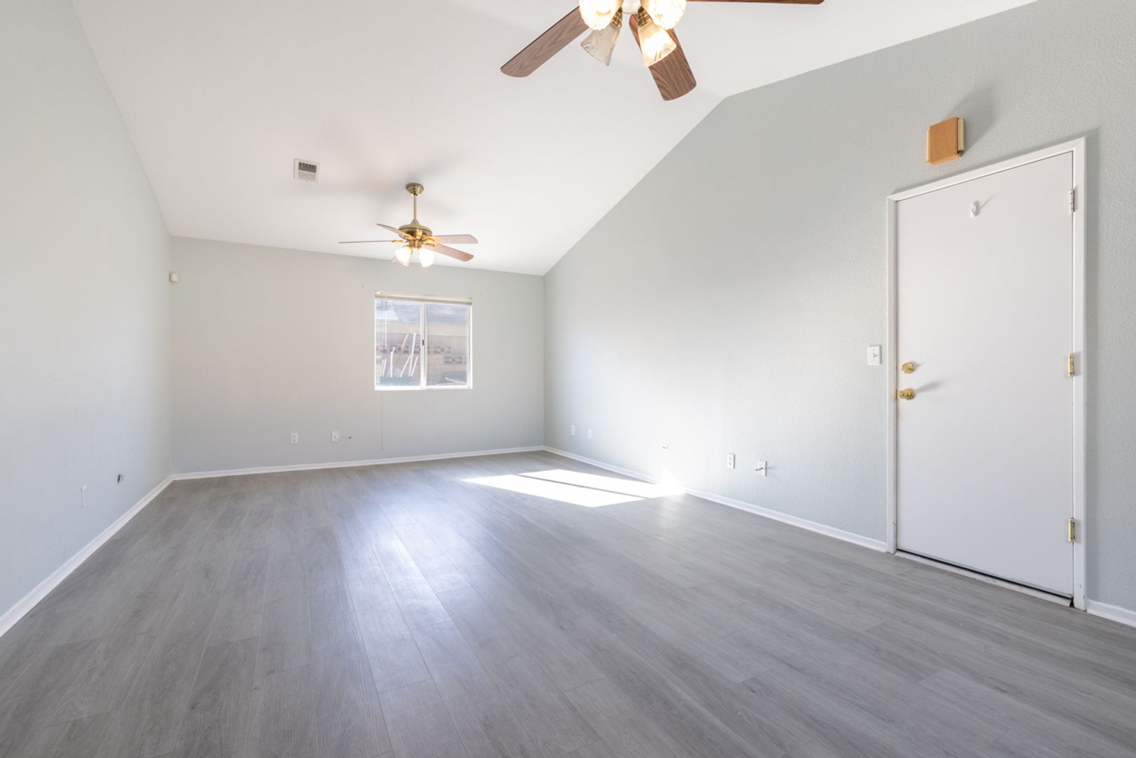 3716 Agave Circle - Lancaster - California - 4 bed, 2 bath rental property