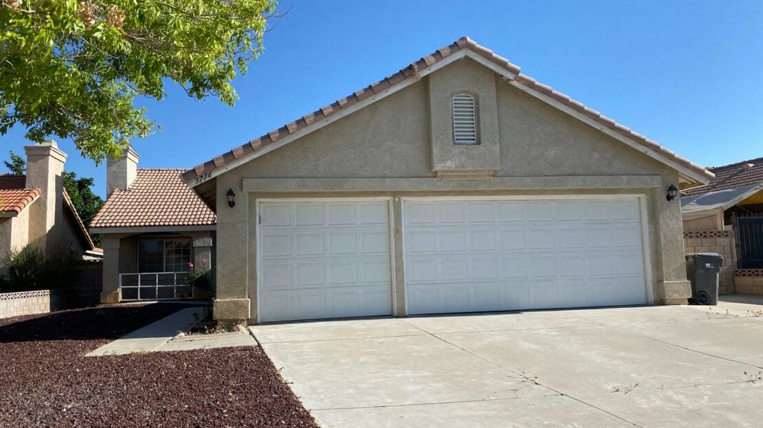 3716 Agave Circle - Lancaster - California - 4 bed, 2 bath rental property