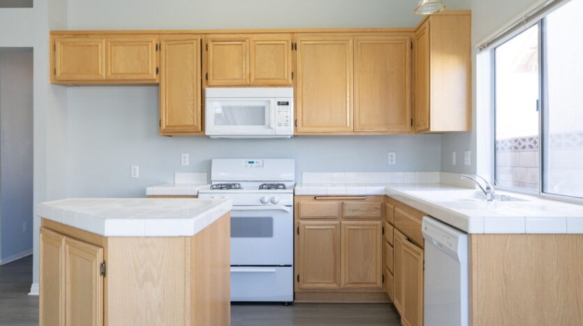 3716 Agave Circle - Lancaster - California - 4 bed, 2 bath rental property