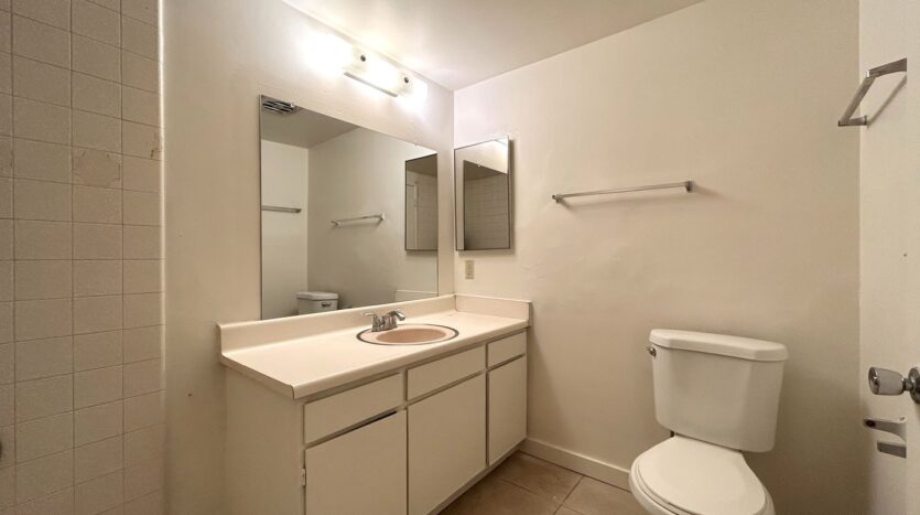 3737 East Calle De Carlos  - Unit 5  - Palm Springs - California - 1 bed, 1 bath rental property