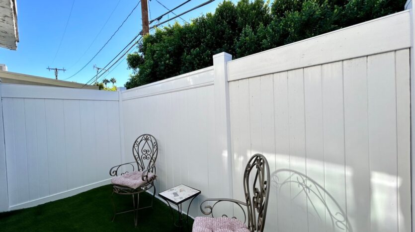 3777 E Calle De Carlos - Unit 04 - Palm Springs - California - 1 bed, 1 bath rental property