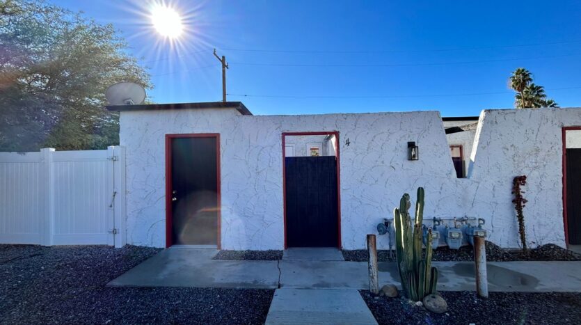 3777 E Calle De Carlos - Unit 04 - Palm Springs - California - 1 bed, 1 bath rental property