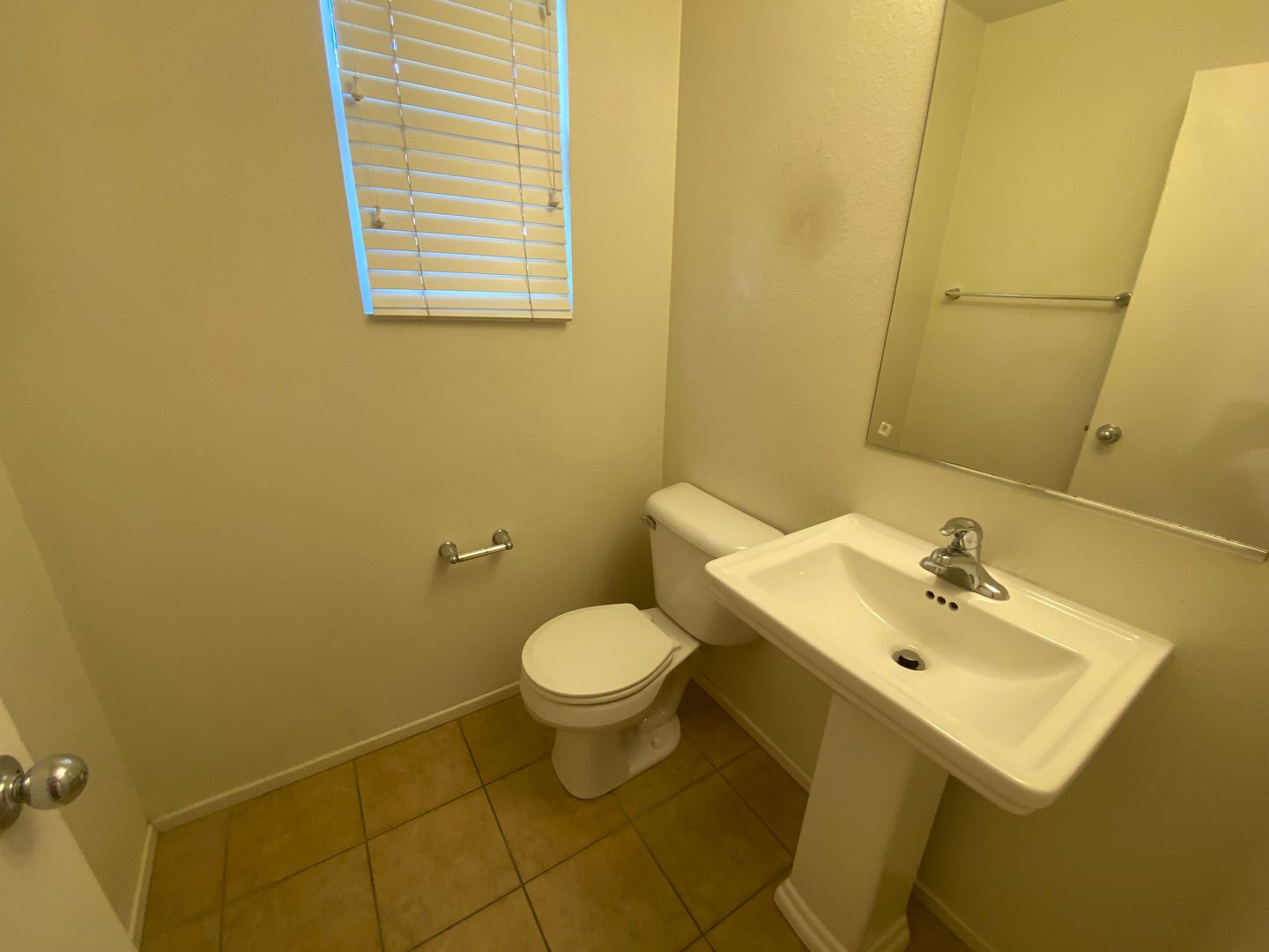 38266 Mendocino Way - Palmdale - California - 4 bed, 2.5 bath rental property