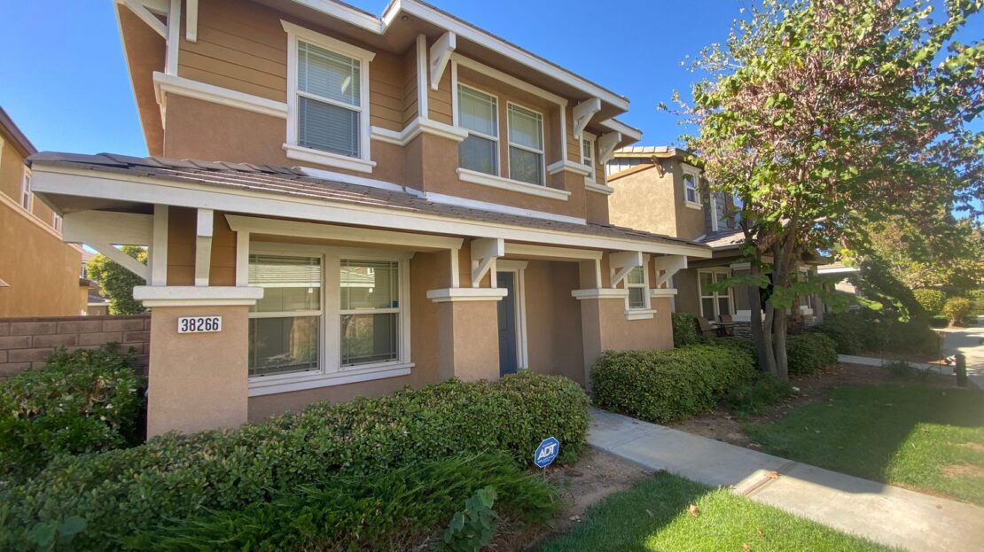 38266 Mendocino Way - Palmdale - California - 4 bed, 2.5 bath rental property