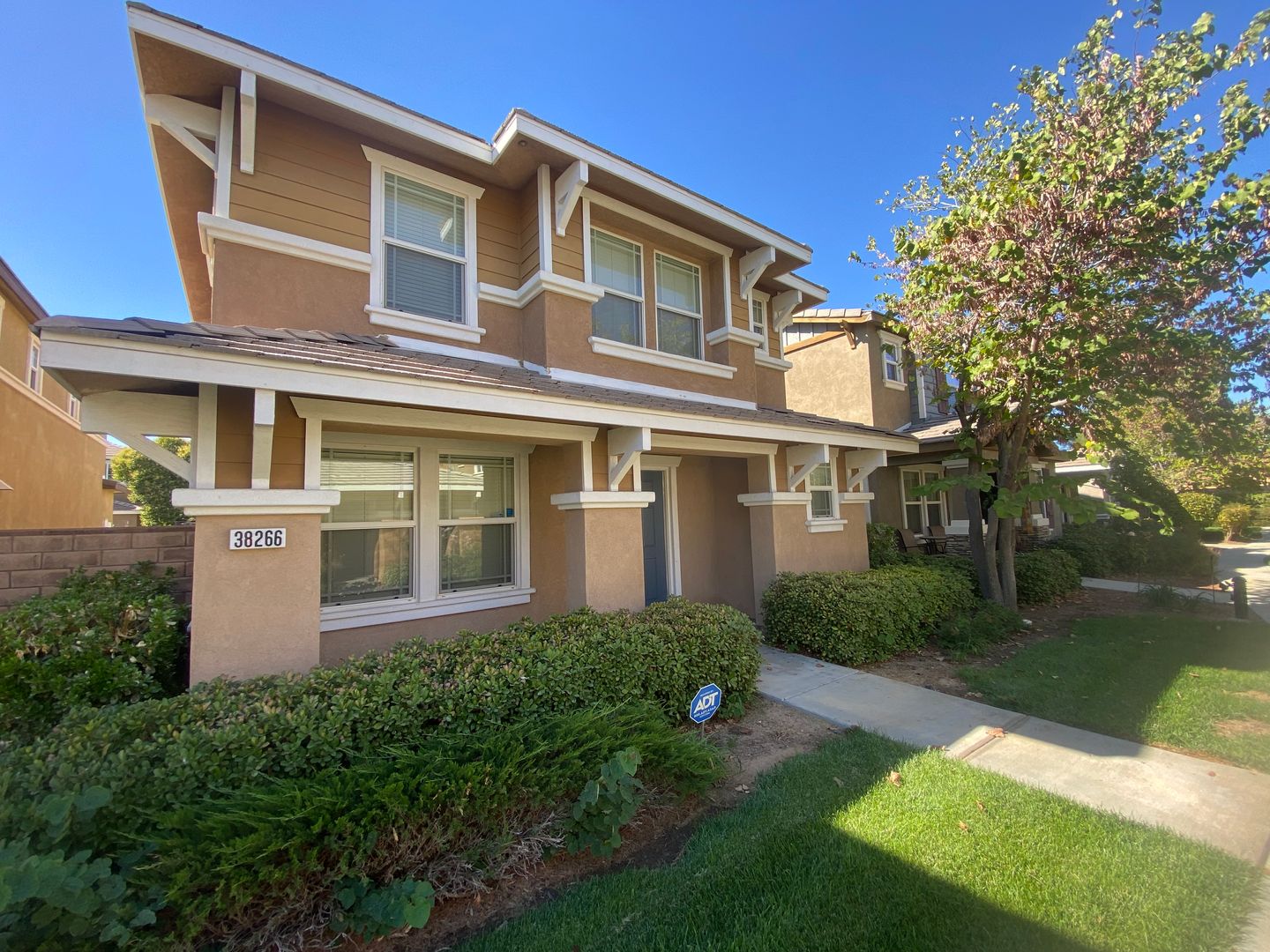 38266 Mendocino Way - Palmdale - California - 4 bed, 2.5 bath rental property