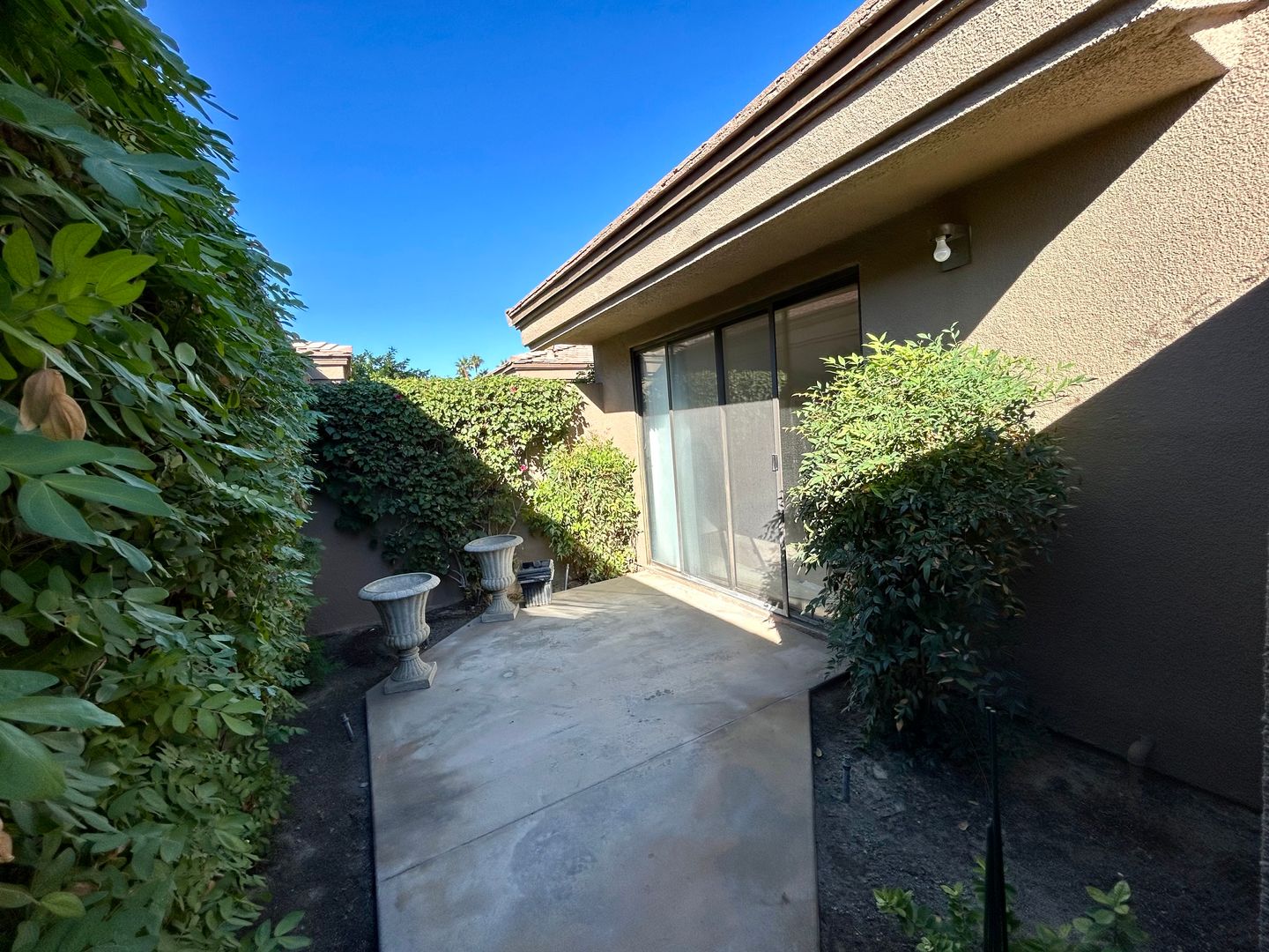 39726 Narcissus Way - Palm Desert - California - 2 bed, 2 bath rental property