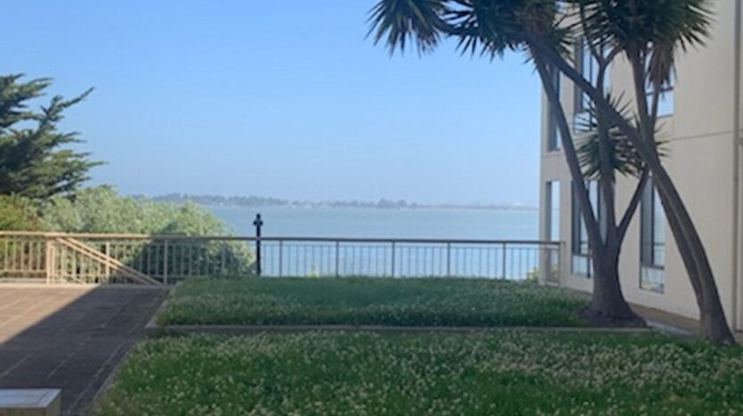 4 Captain Drive #210 - Emeryville - California - 1 bath rental property