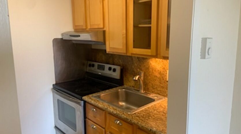 4 Captain Drive #210 - Emeryville - California - 1 bath rental property