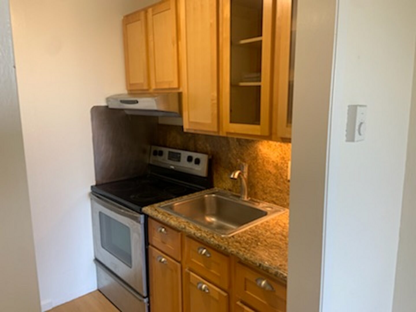 4 Captain Drive #210 - Emeryville - California - 1 bath rental property