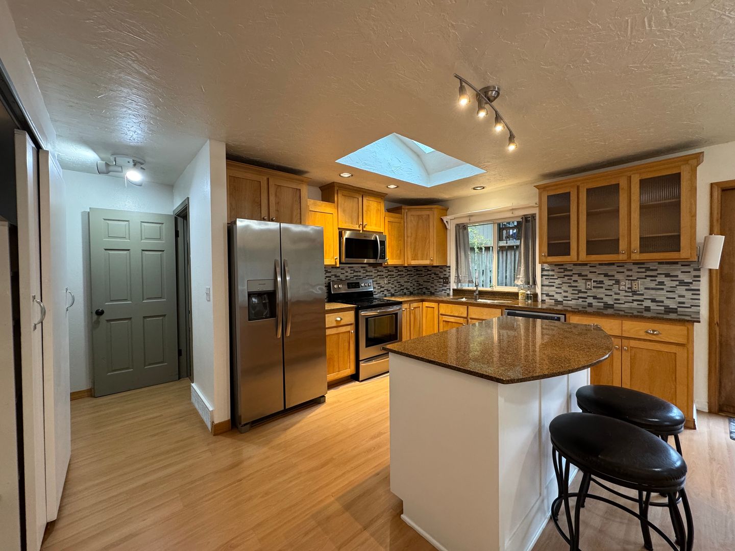 400 Sudden Valley Dr - Bellingham - Washington - 3 bed, 2.5 bath rental property