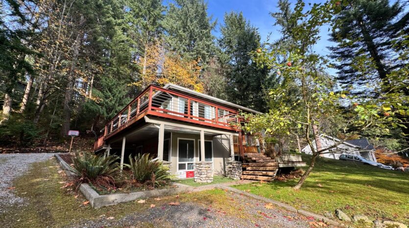 400 Sudden Valley Dr - Bellingham - Washington - 3 bed, 2.5 bath rental property