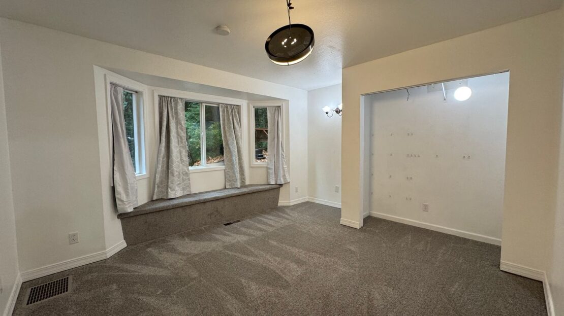 400 Sudden Valley Dr - Bellingham - Washington - 3 bed, 2.5 bath rental property