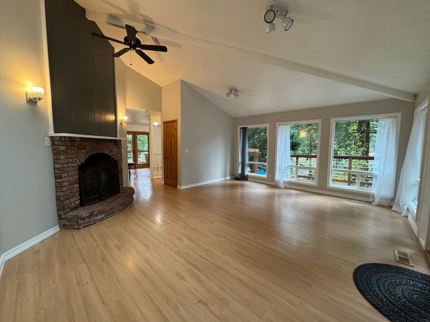 400 Sudden Valley Dr - Bellingham - Washington - 3 bed, 2.5 bath rental property