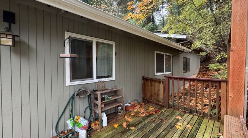 400 Sudden Valley Dr - Bellingham - Washington - 3 bed, 2.5 bath rental property