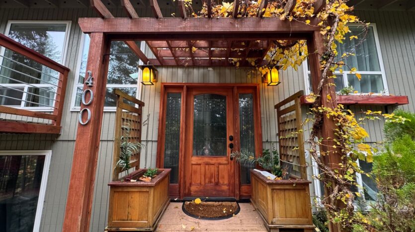 400 Sudden Valley Dr - Bellingham - Washington - 3 bed, 2.5 bath rental property