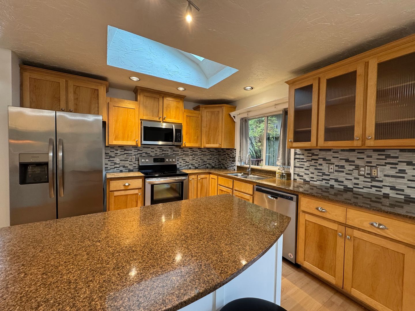 400 Sudden Valley Dr - Bellingham - Washington - 3 bed, 2.5 bath rental property